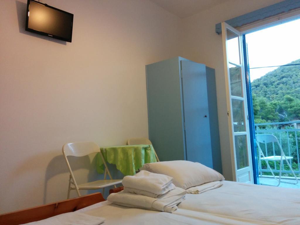 Panos Studios Poros Town Ngoại thất bức ảnh